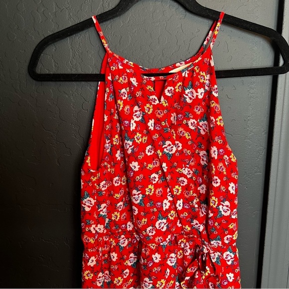 Harper Heritage Wrap Sleeveless Floral Dress Color: floral/red size: S - Picture 7 of 8